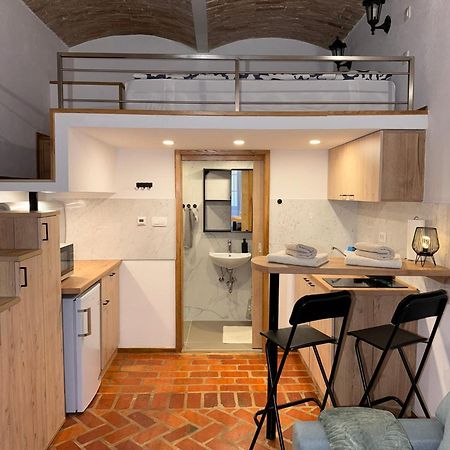 Zenroom Apartments Ljubljana Exteriör bild