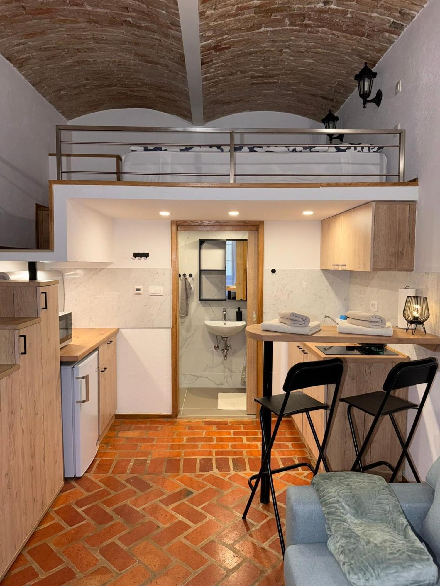 Zenroom Apartments Ljubljana Exteriör bild