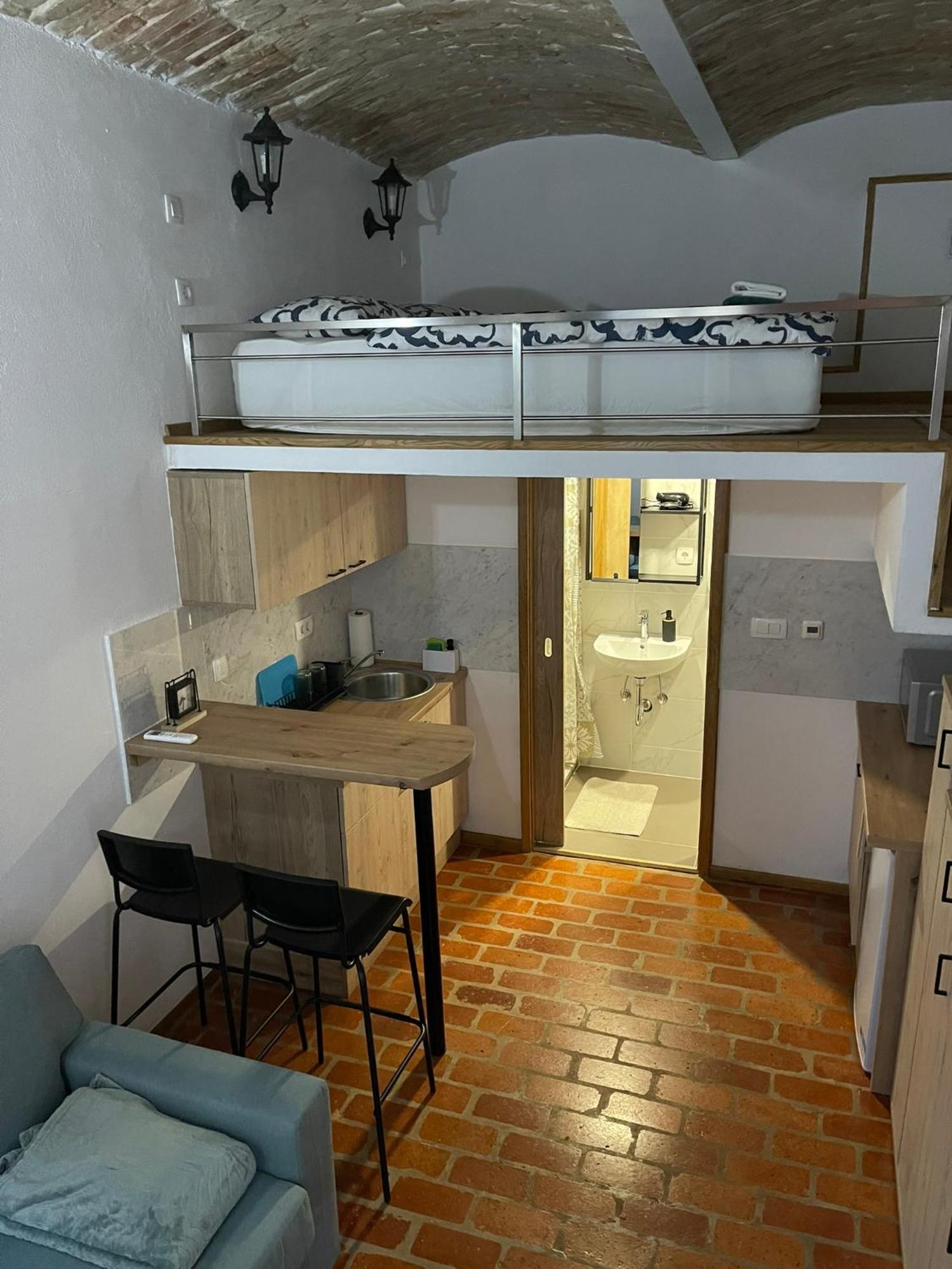 Zenroom Apartments Ljubljana Exteriör bild